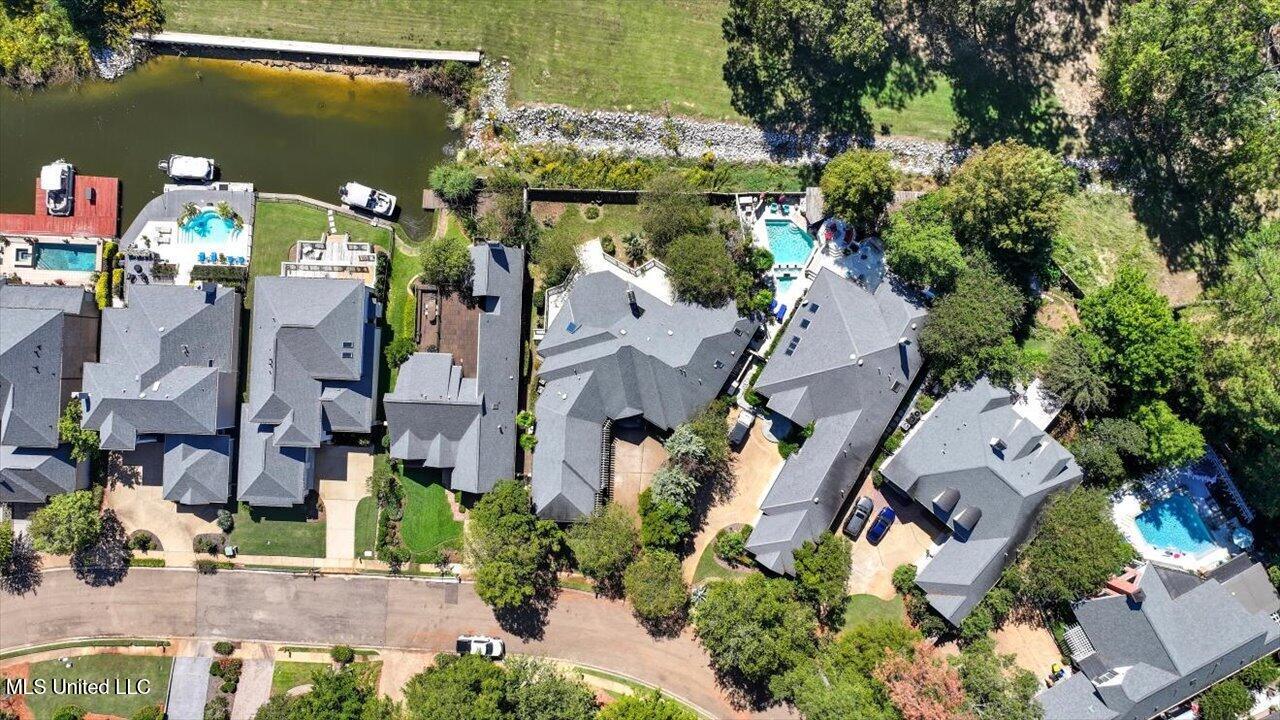 109 Overlook Pointe Circle Ridgeland, MS 39157 - Photo 72 of 84 75-109 Overlook Pointe Cir _ Home Tours