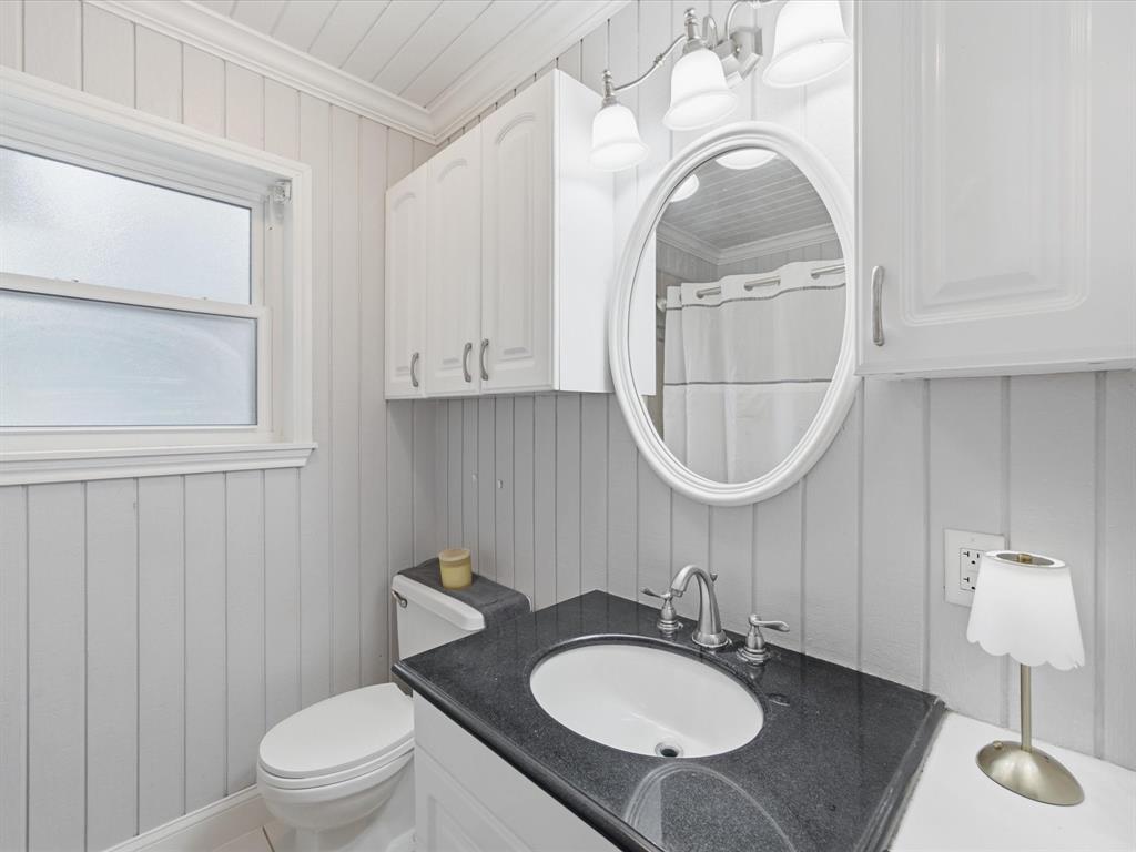 828 Billie Ruth Lane Hurst, TX 76053 - Photo 22 of 36 Gallery Image 22
