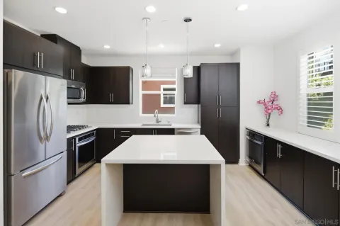 $1,150,000 | 7830 Inception Way, San Diego, CA 92108