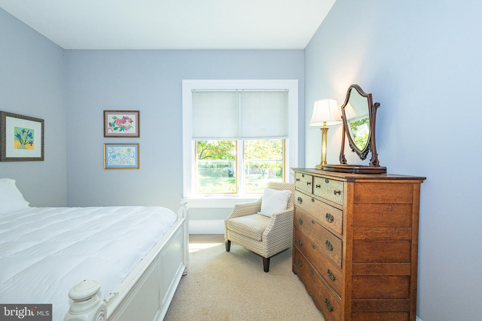 1004 Moss Haven Court Annapolis, MD 21403 - Photo 44 of 77 Guest bedroom