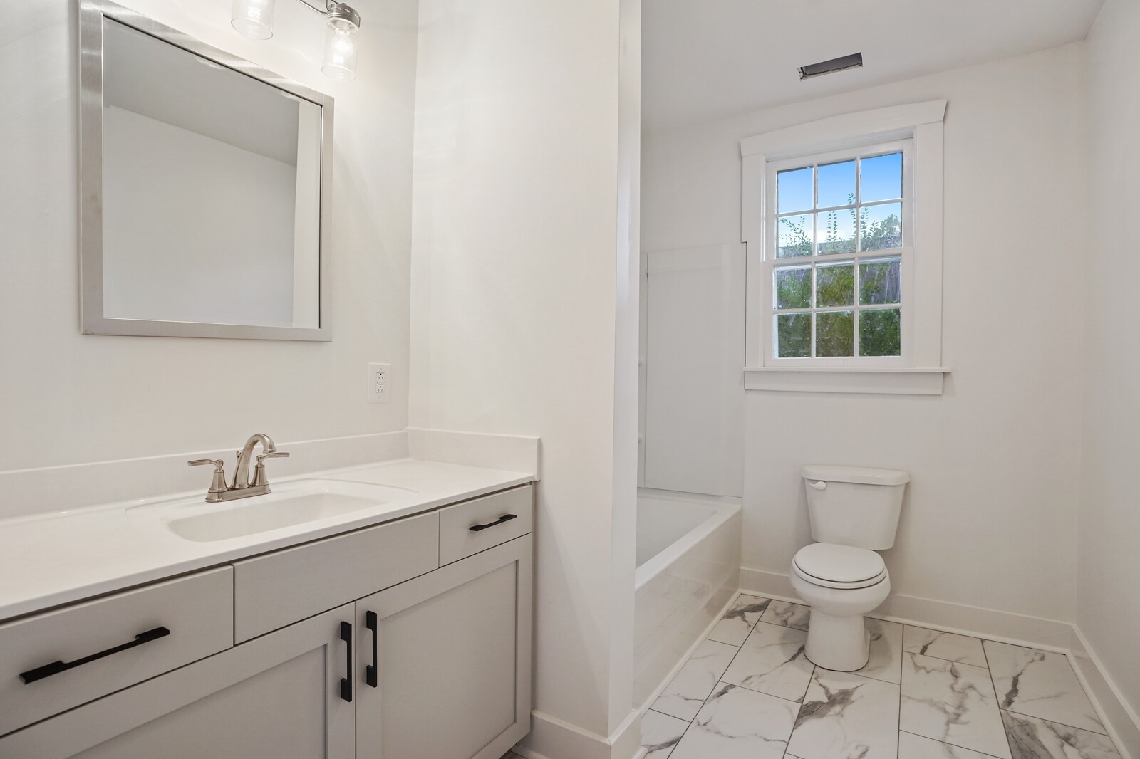 2403 Ruth Street Springfield, TN 37172 - Photo 7 of 11 Gallery Image 7