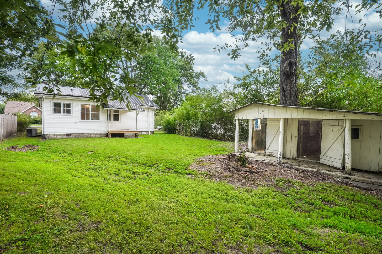 2403 Ruth Street Springfield, TN 37172 - Photo 10 of 11 Gallery Image 10