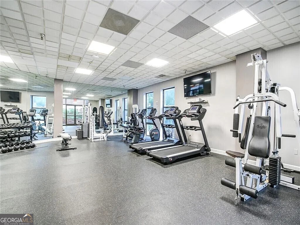 375 Ralph McGill Boulevard Northeast, Unit 1305 Atlanta, GA 30312 - Photo 12 of 15