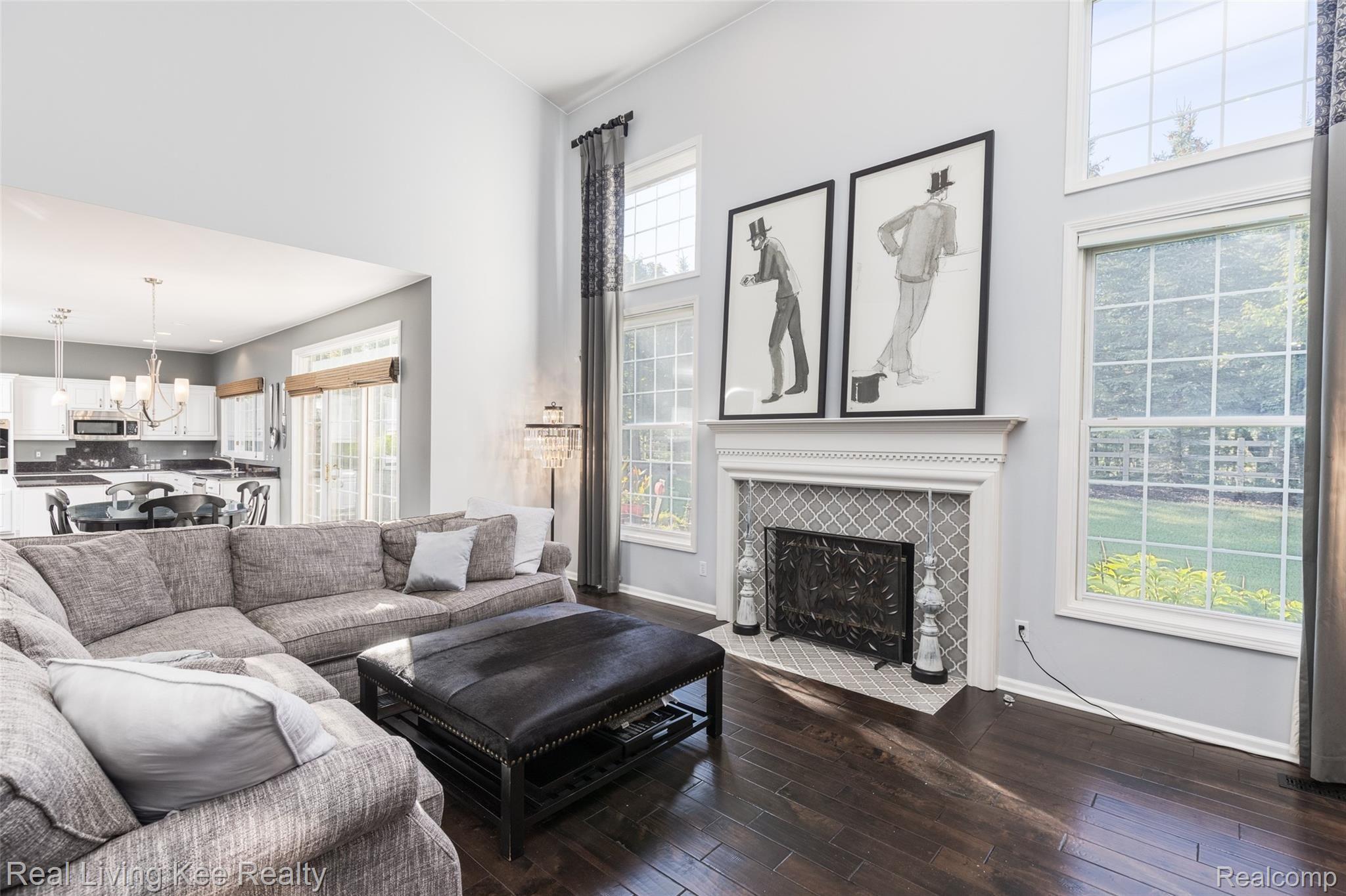 4210 Holly Lane Rochester, MI 48306 - Photo 14 of 44 4210 Holly Lane-16.jpg