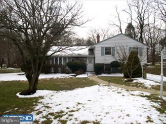 636 Meadow Road Huntingdon Valley, PA 19006 - Photo 1 of 6 Exterior Front