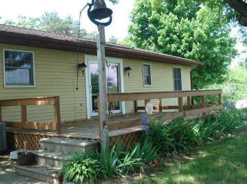 8158 Morrish Road Flushing, MI 48433 - Photo 17 of 19 20403762-16.JPG