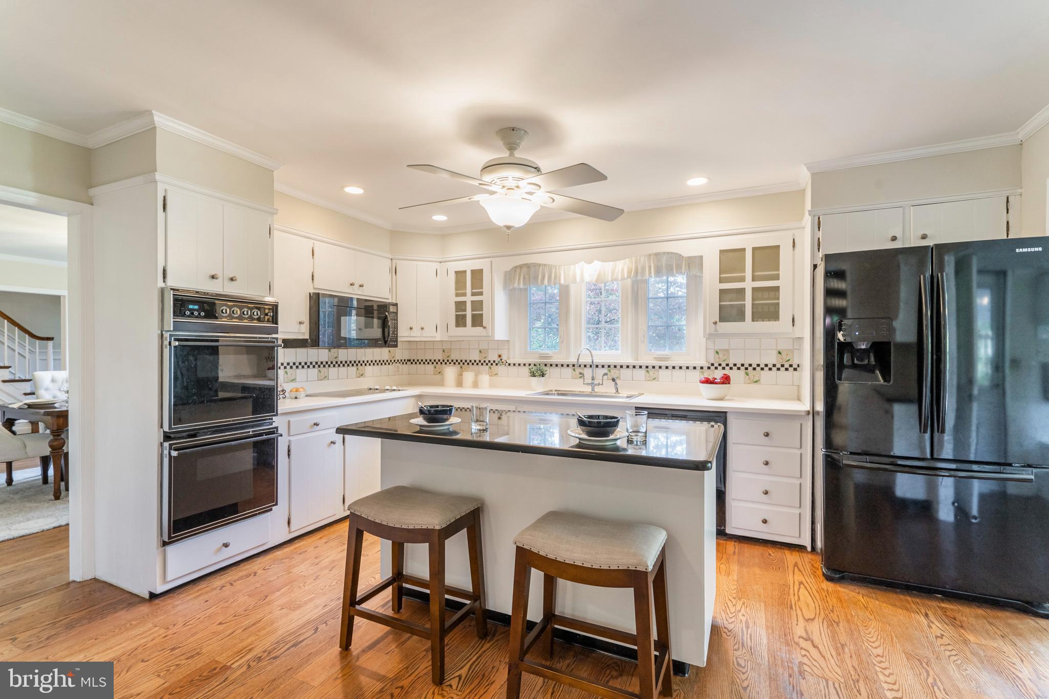 1325 Pinewood Road Villanova, PA 19085 - Photo 13 of 38