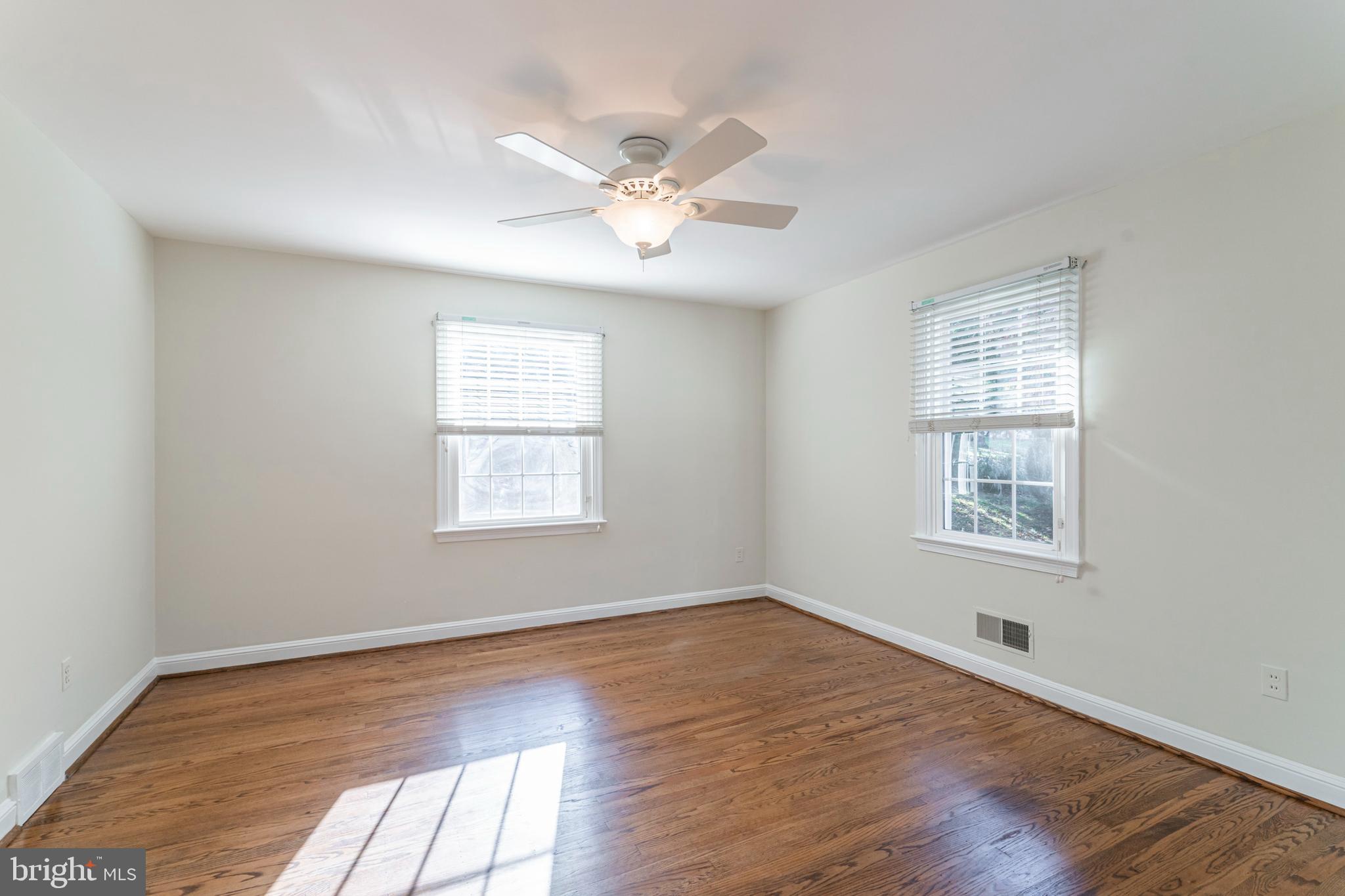 1325 Pinewood Road Villanova, PA 19085 - Photo 22 of 38