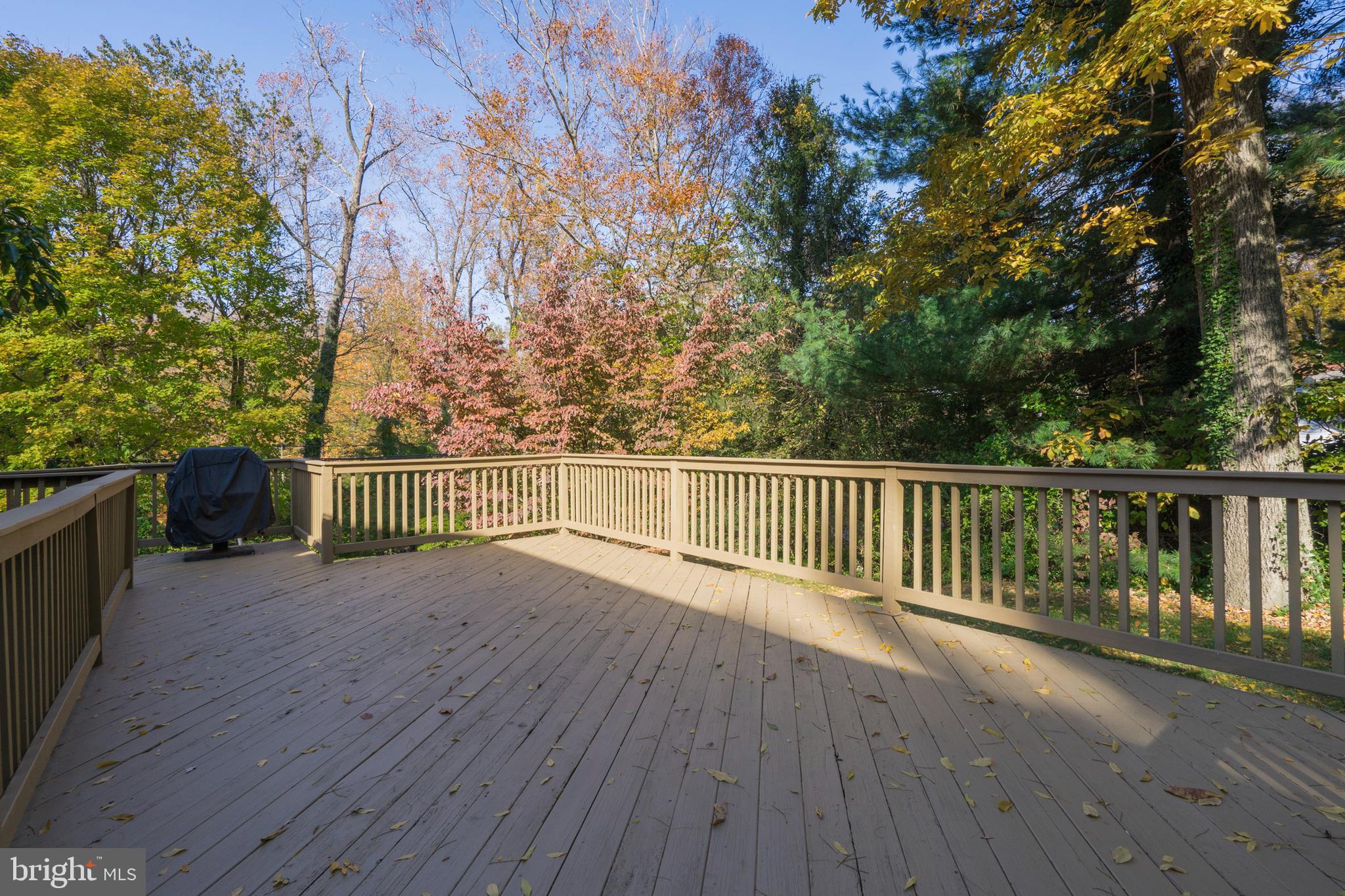 1325 Pinewood Road Villanova, PA 19085 - Photo 35 of 38