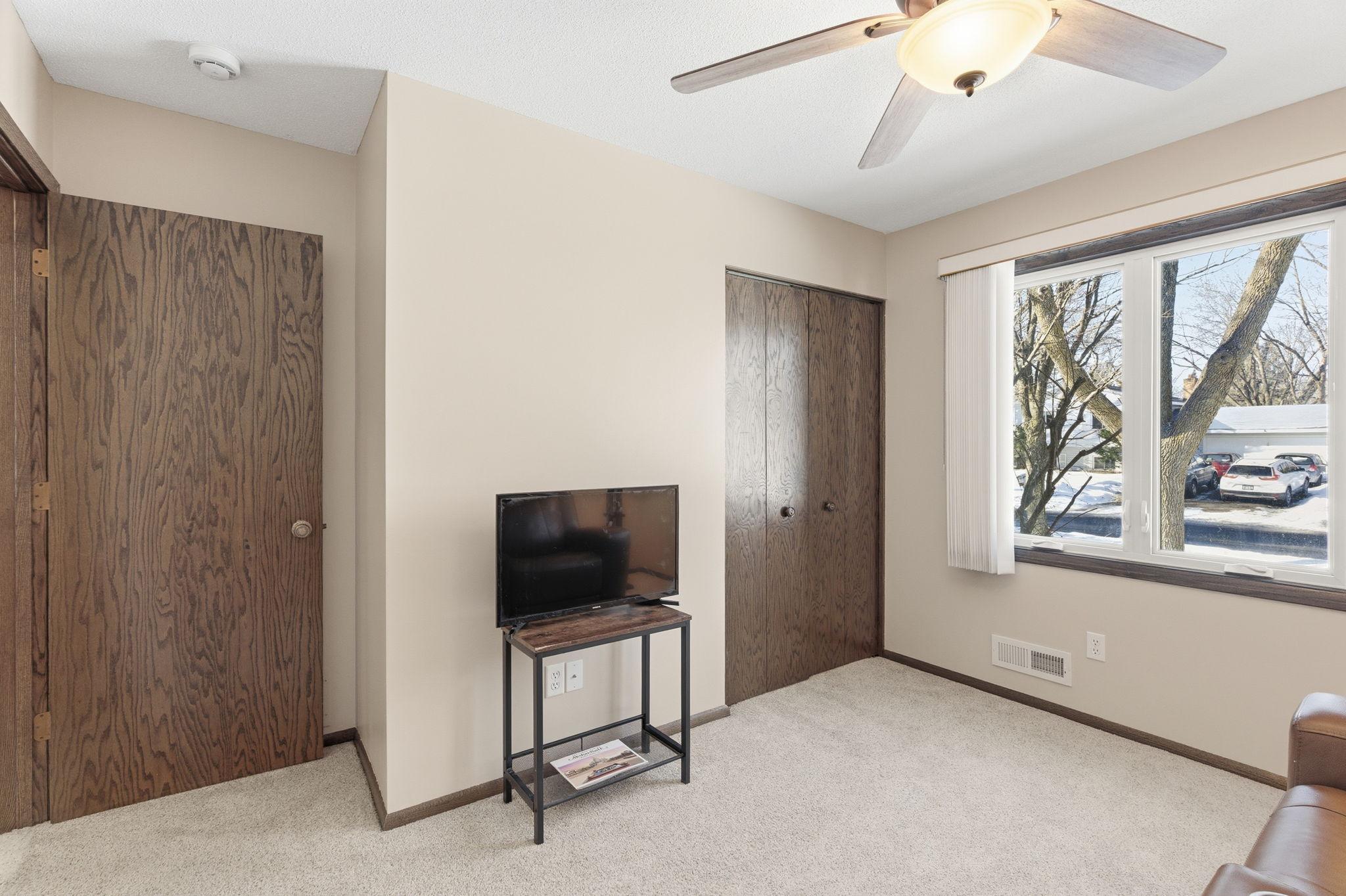 10186 Quaker Lane North Maple Grove, MN 55369 - Photo 17 of 33