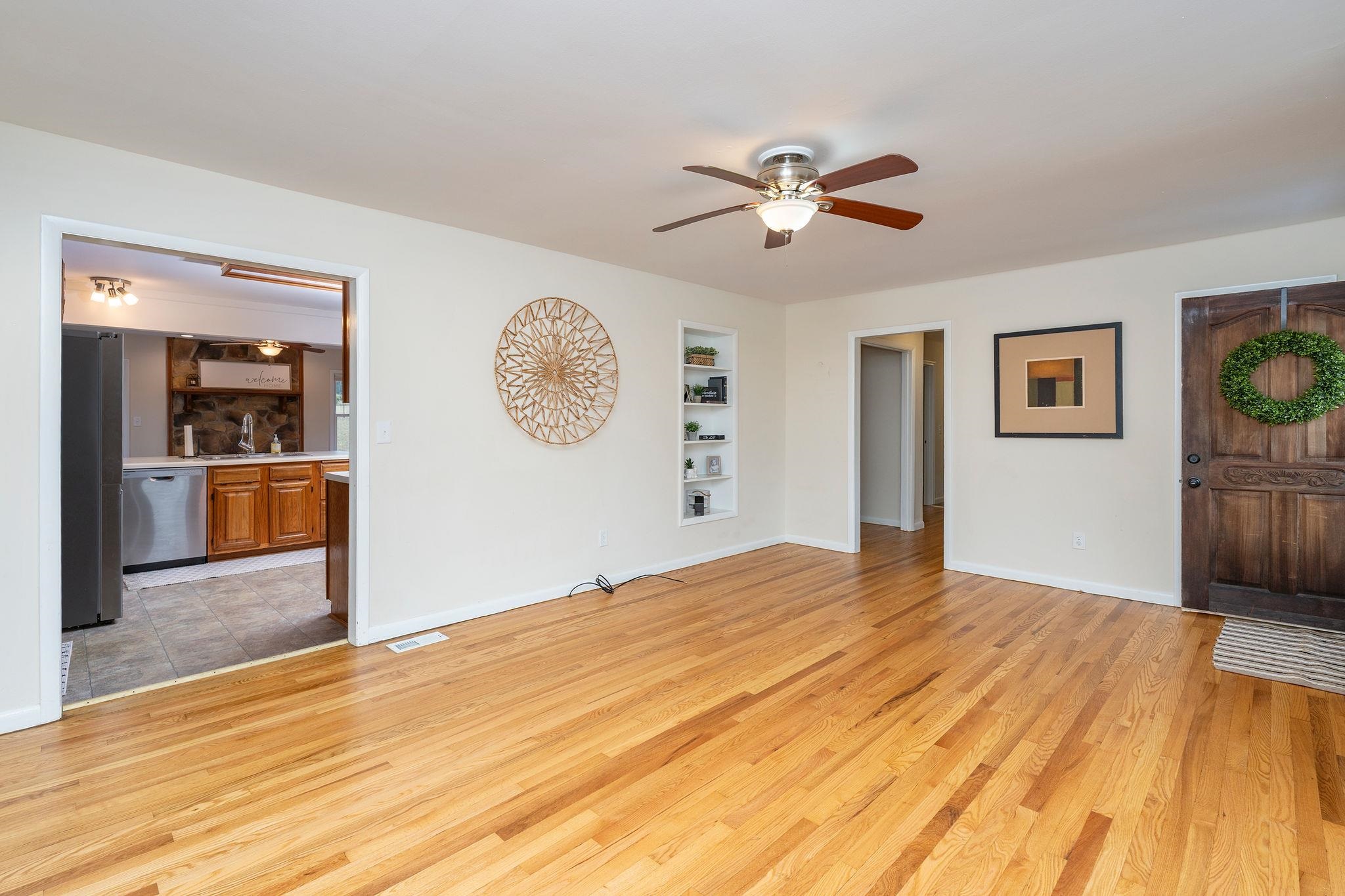 1333 Middlebrook Road Staunton, VA 24401 - Photo 10 of 75 Gallery Image 10