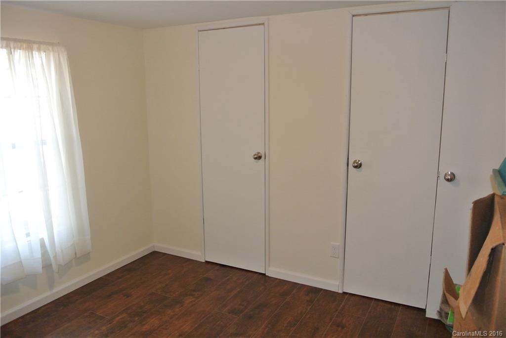 86 Laurel Loop Road Fletcher, NC 28732 - Photo 12 of 17
