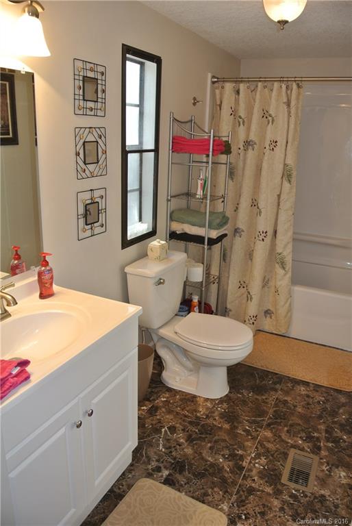 86 Laurel Loop Road Fletcher, NC 28732 - Photo 14 of 17