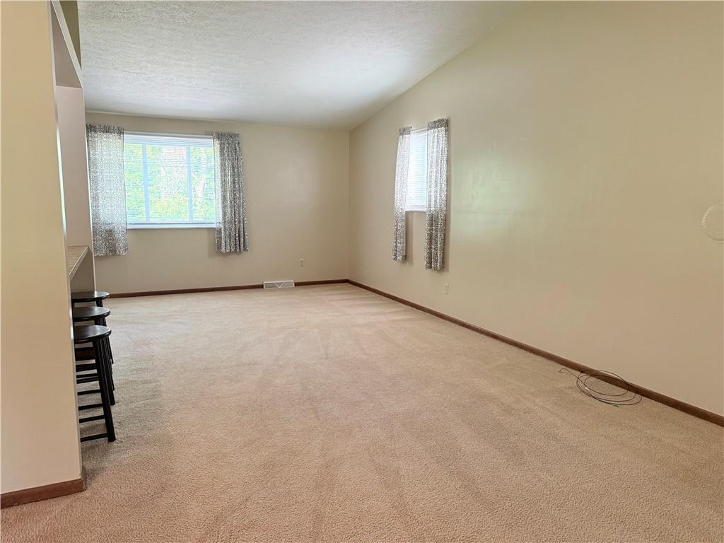 5246 Richland Road Gibsonia, PA 15044 - Photo 8 of 22
