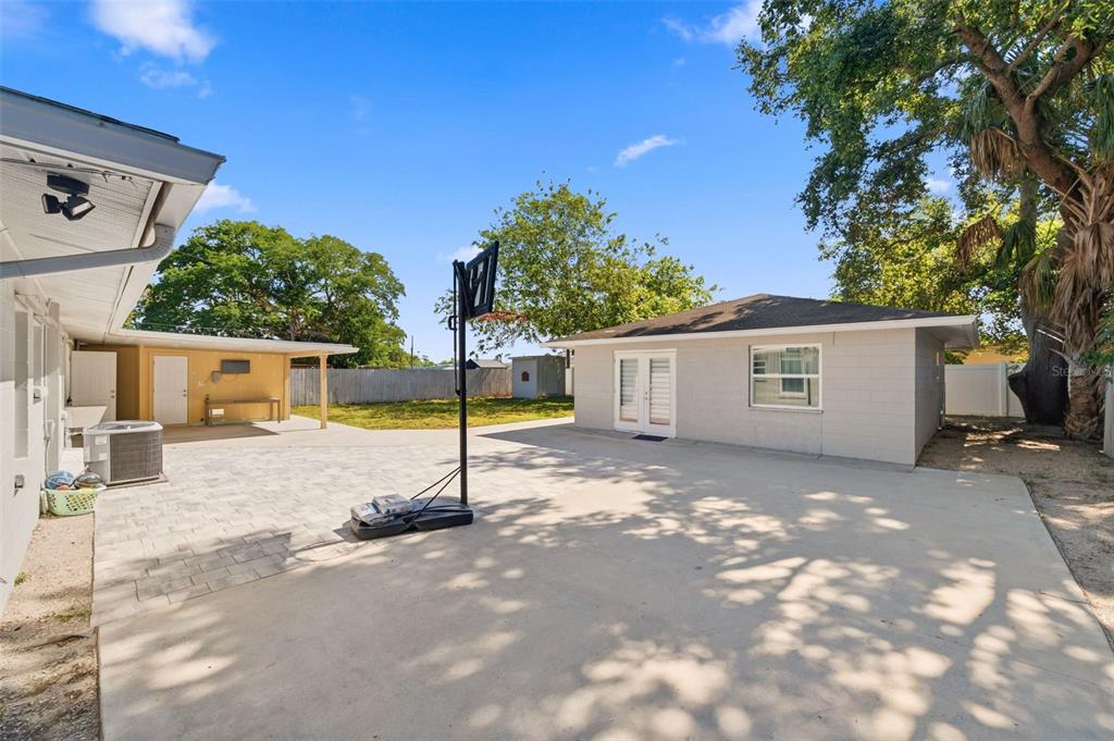 15549 Newport Road Clearwater, FL 33764 - Photo 50 of 66