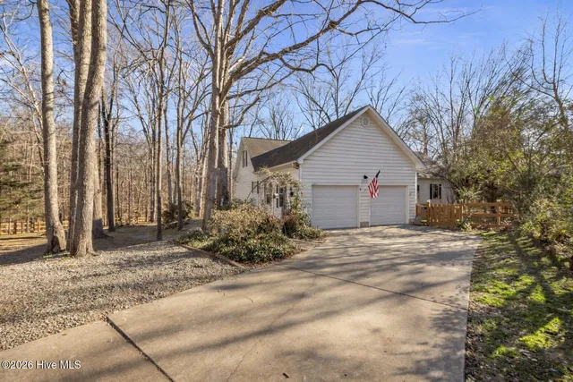 $624,500 | 4802 Seterra Bend, Durham, NC 27712