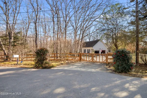 $585,000 | 4802 Seterra Bend, Durham, NC 27712