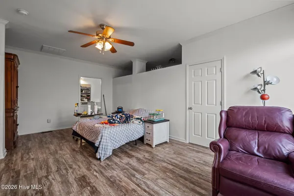 $585,000 | 4802 Seterra Bend, Durham, NC 27712