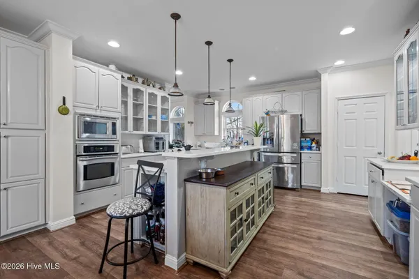 $585,000 | 4802 Seterra Bend, Durham, NC 27712