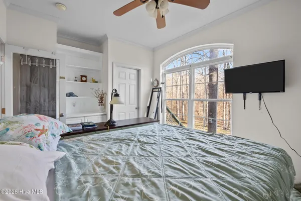 $585,000 | 4802 Seterra Bend, Durham, NC 27712