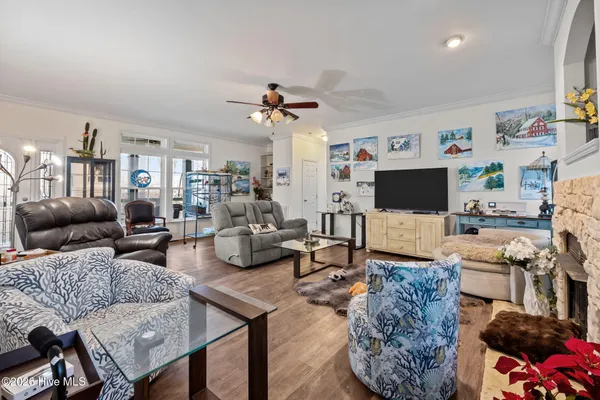 $585,000 | 4802 Seterra Bend, Durham, NC 27712