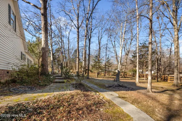 $585,000 | 4802 Seterra Bend, Durham, NC 27712