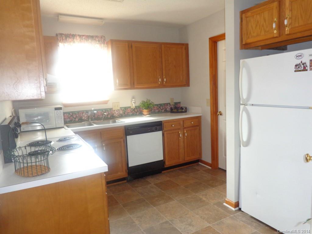 4550 Cochran Farm Road Southwest Concord, NC 28027 - Photo 8 of 17 Gallery Image 8