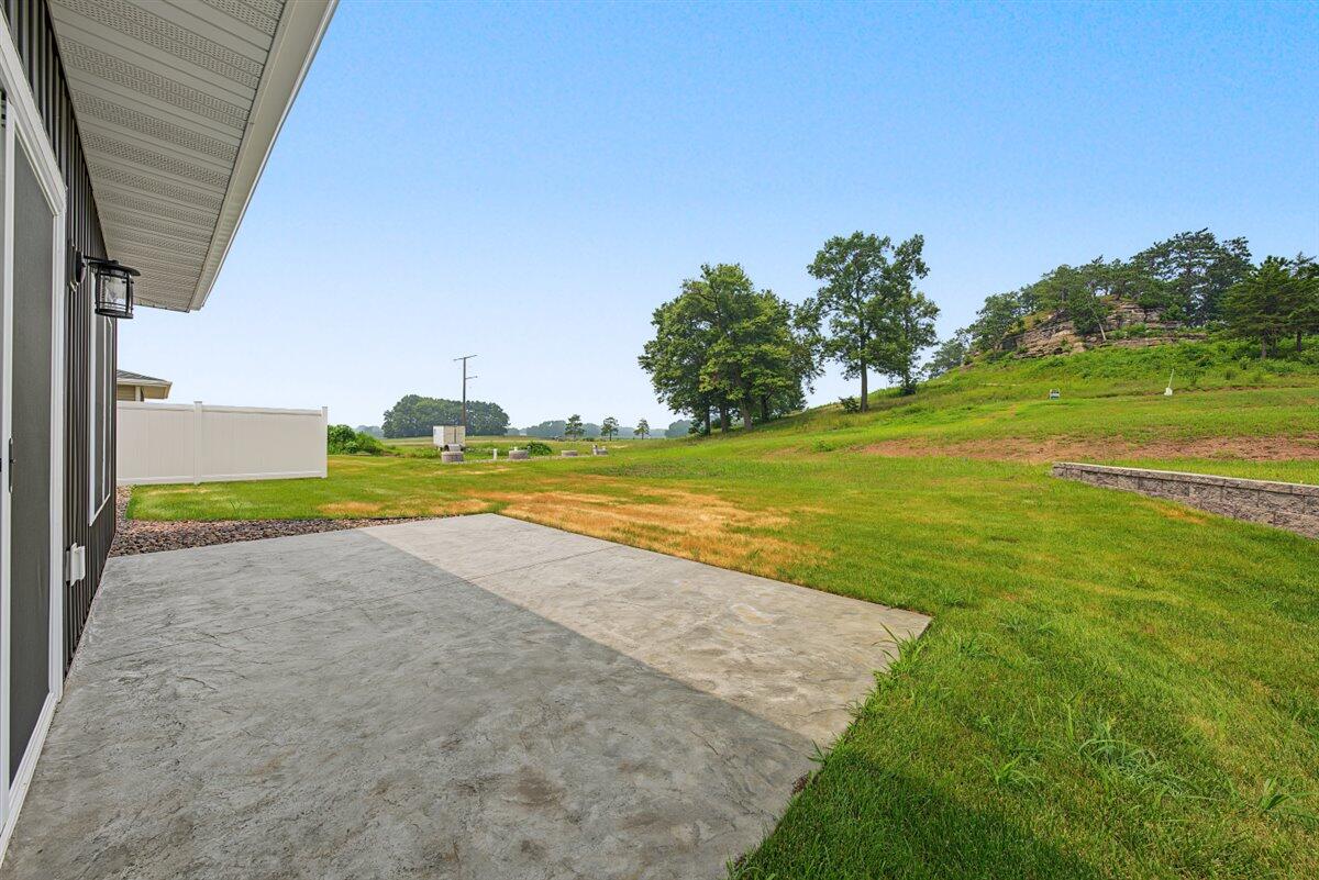 W7676 Castle Mound Road Holmen, WI 54636 - Photo 37 of 45 22-DSC09463