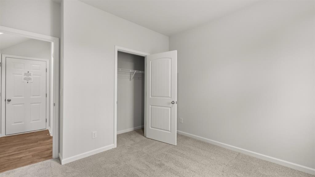 348 Belmont Drive Cartersville, GA 30120 - Photo 14 of 41 an empty room with closet