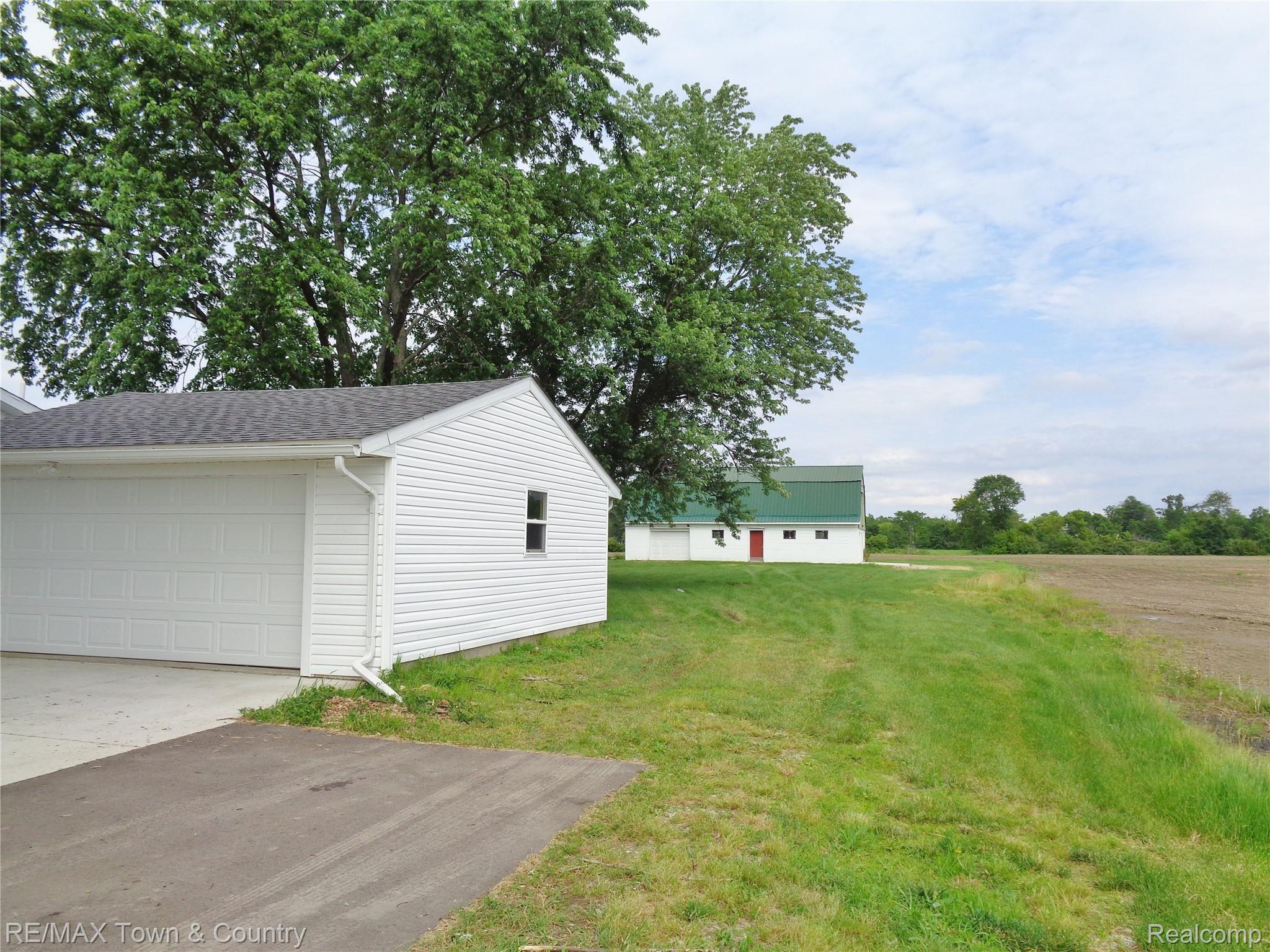 12462 Duffield Road Montrose, MI 48457 - Photo 25 of 31 DSC01590.JPG