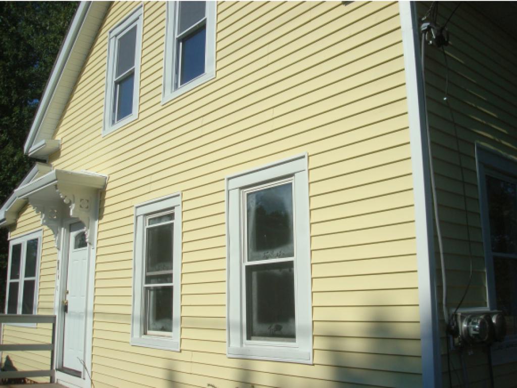 18 Green Street Rochester, NH 03868 - Photo 3 of 25