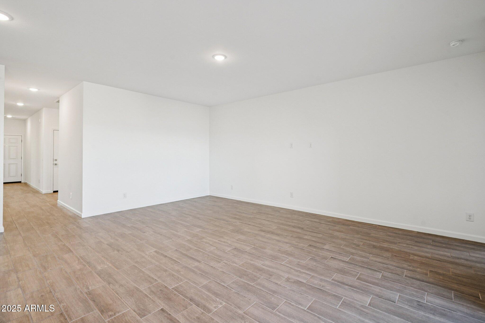 47678 West Moeller Road Maricopa, AZ 85139 - Photo 5 of 47 5-web-or-mls-W Moeller Rd-S2111-005