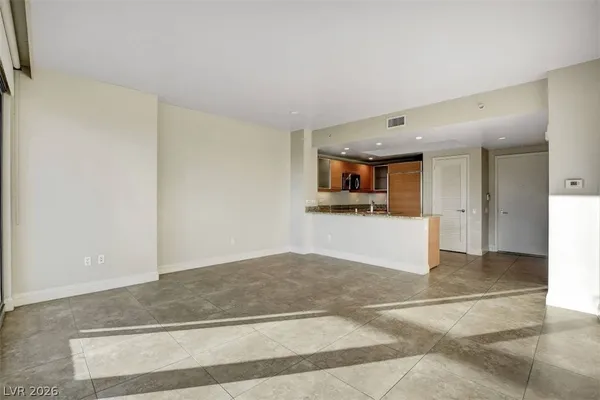 $2,300 | 222 Karen Avenue, Unit 2805, Las Vegas, NV 89109