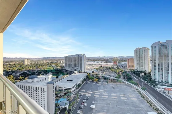 $2,300 | 222 Karen Avenue, Unit 2805, Las Vegas, NV 89109