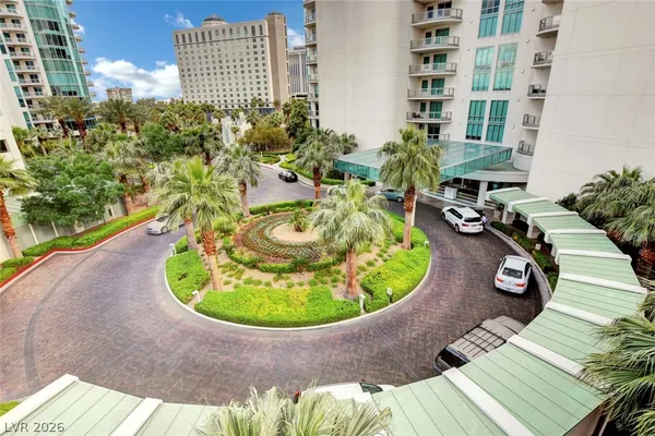 $2,300 | 222 Karen Avenue, Unit 2805, Las Vegas, NV 89109