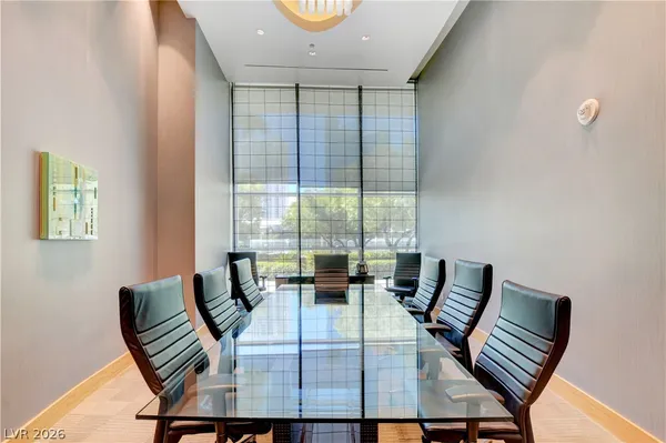 $2,300 | 222 Karen Avenue, Unit 2805, Las Vegas, NV 89109