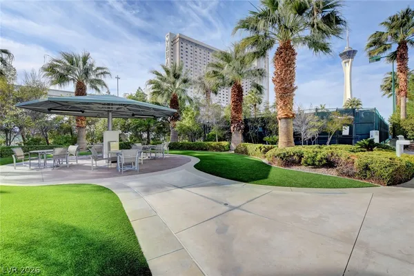 $2,300 | 222 Karen Avenue, Unit 2805, Las Vegas, NV 89109