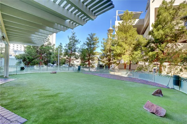 $2,300 | 222 Karen Avenue, Unit 2805, Las Vegas, NV 89109