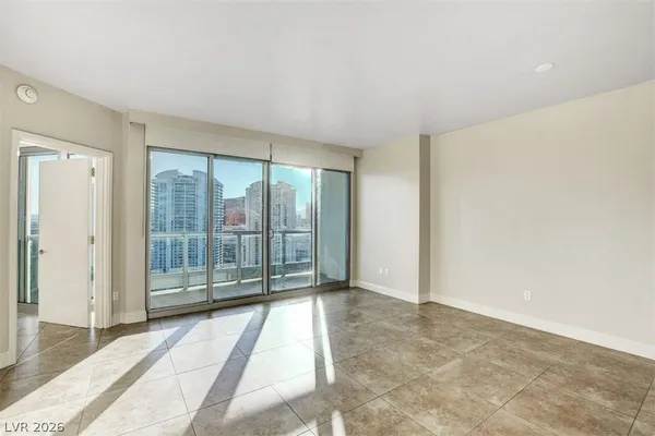 $2,300 | 222 Karen Avenue, Unit 2805, Las Vegas, NV 89109