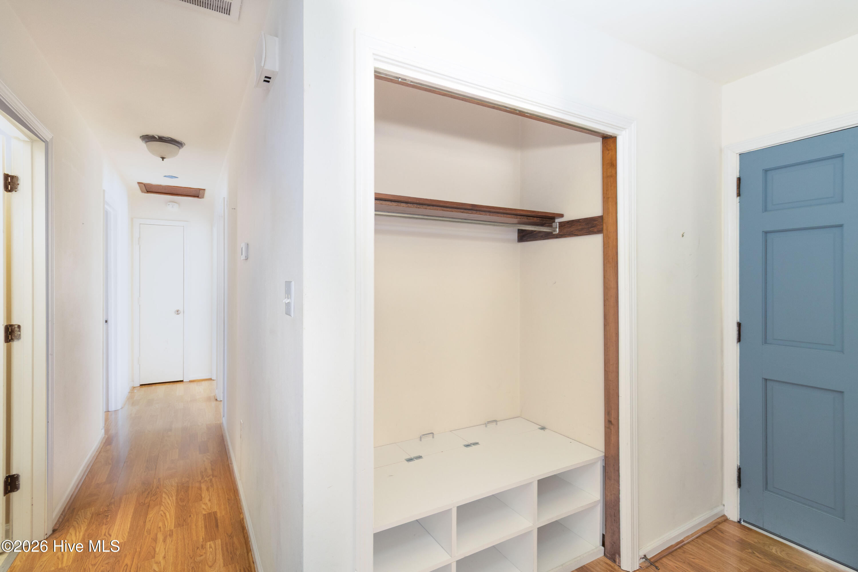 1311 Macedonia Road Edenton, NC 27932 - Photo 3 of 16 Entrance Way