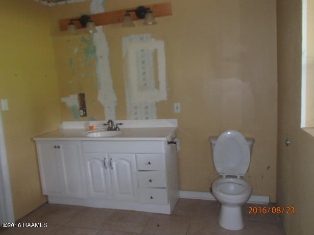 139 Soulanges Road Lafayette, LA 70508 - Photo 6 of 11 Gallery Image 6