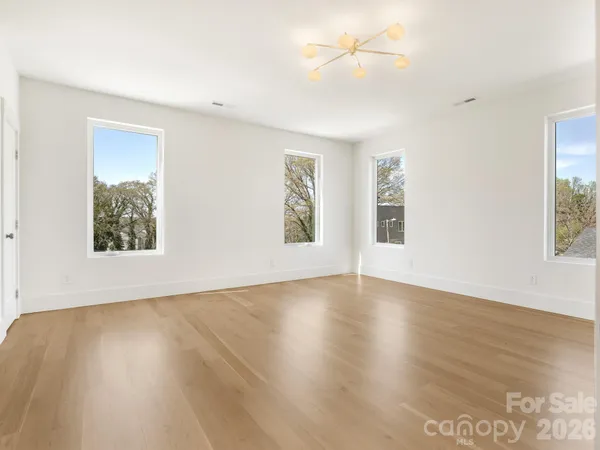 $750,000 | 129 French Street, Unit A, Charlotte, NC 28216