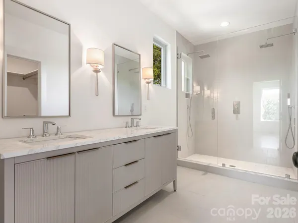 $750,000 | 129 French Street, Unit A, Charlotte, NC 28216