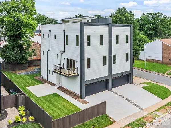 $750,000 | 129 French Street, Unit A, Charlotte, NC 28216