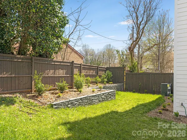 $750,000 | 129 French Street, Unit A, Charlotte, NC 28216