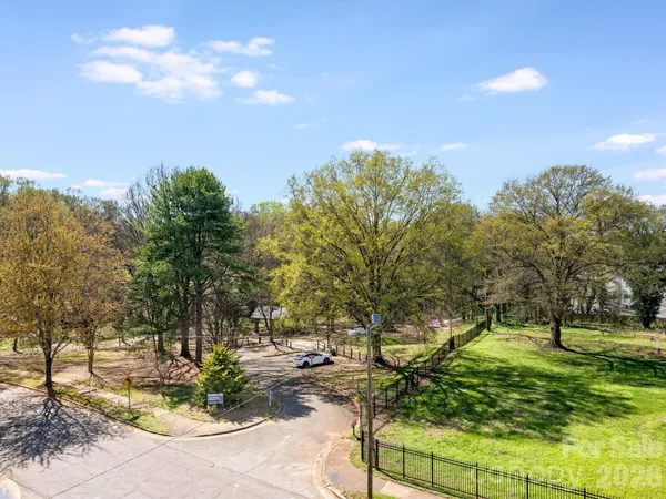 $750,000 | 129 French Street, Unit A, Charlotte, NC 28216