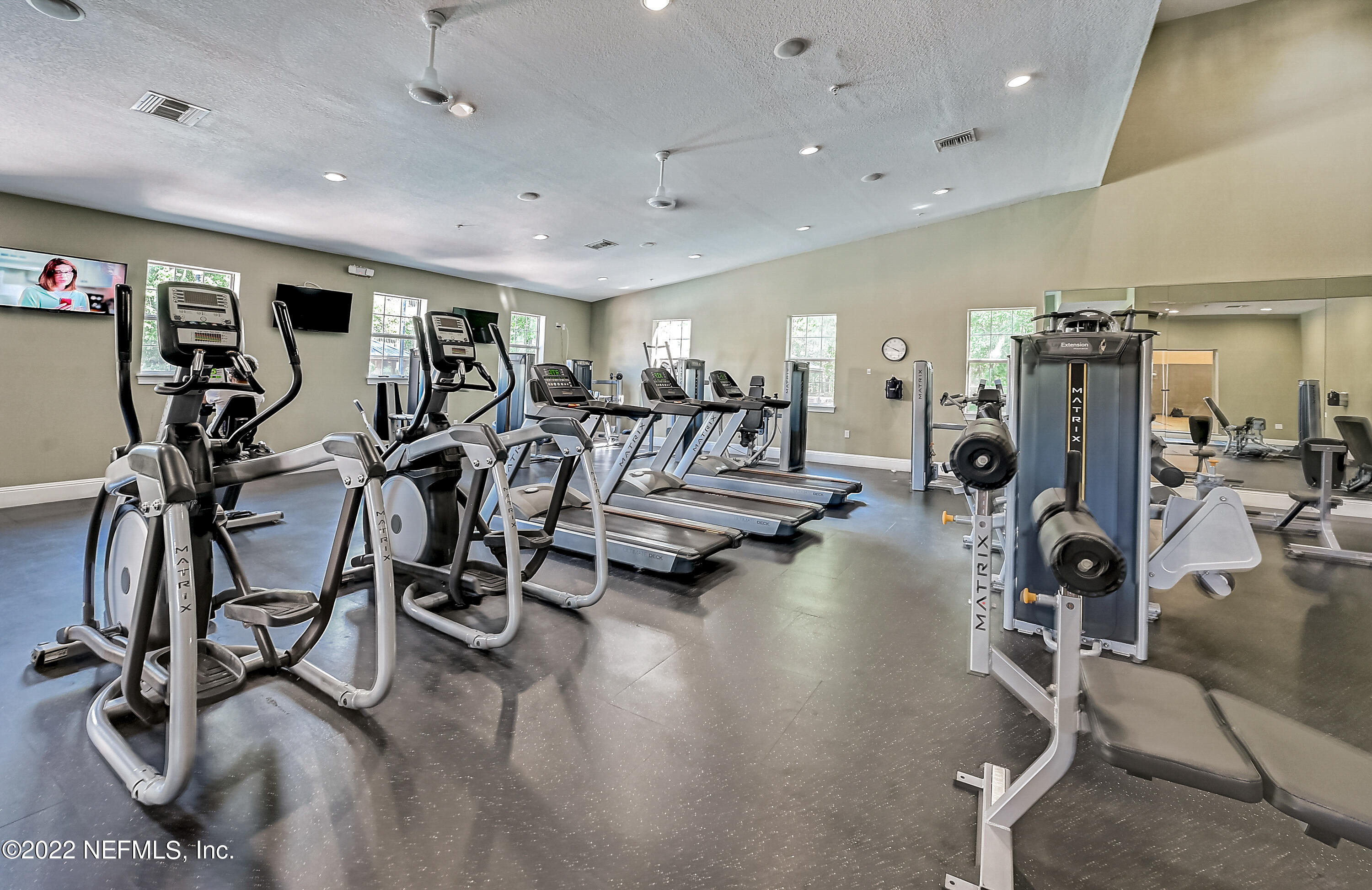 8550 Touchton Road, Unit 1132 Jacksonville, FL 32216 - Photo 26 of 43 a view of a room with gym equipment