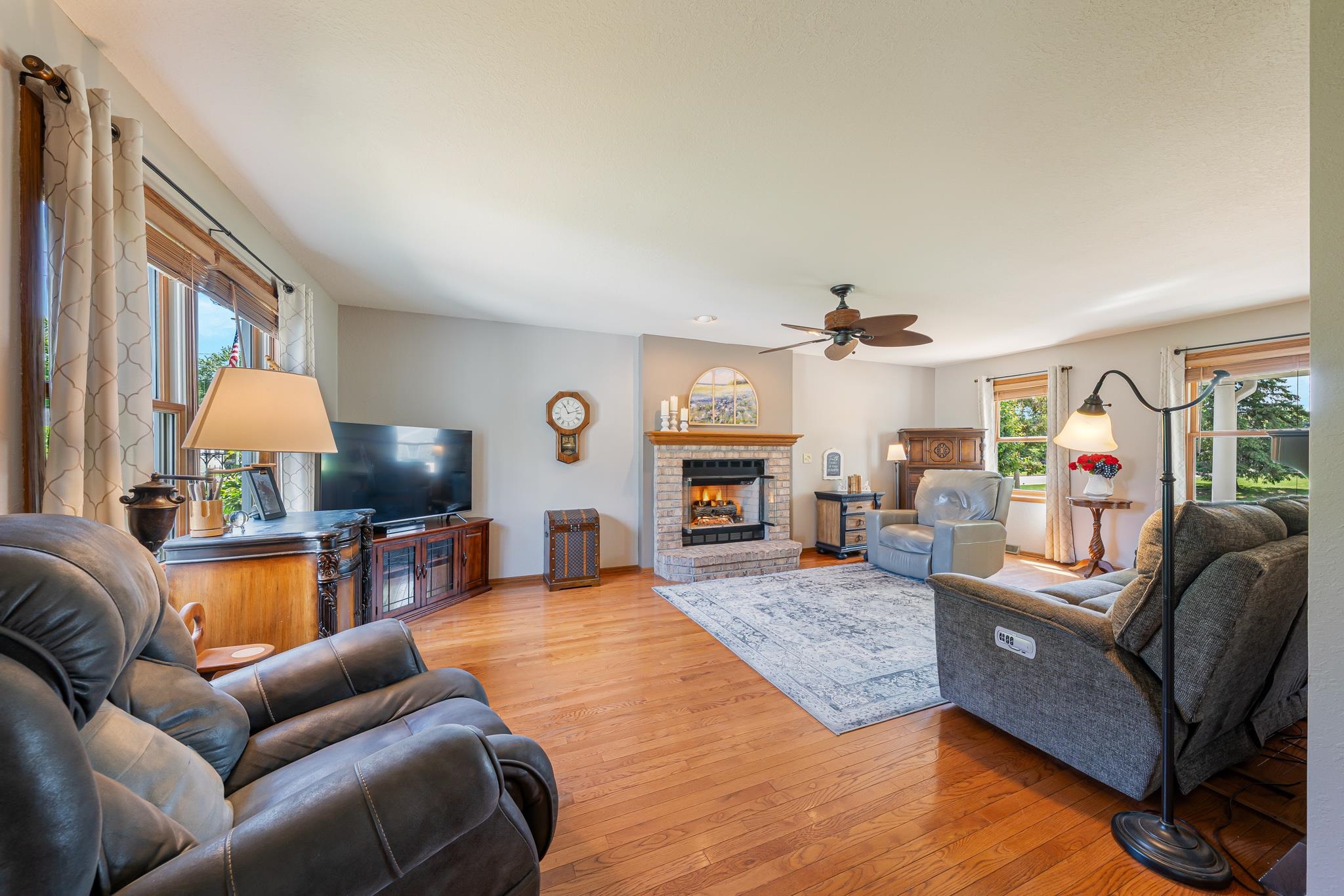 W6108 Long Court Appleton, WI 54914 - Photo 16 of 43