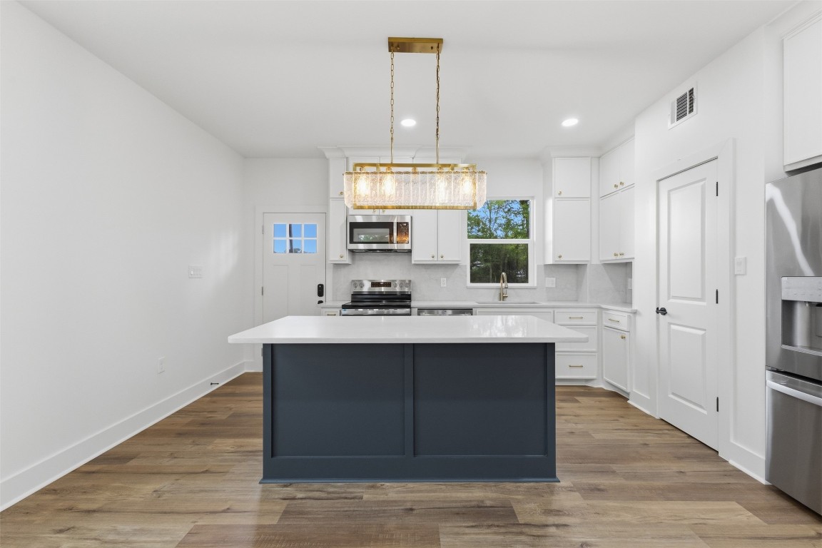 732 Azalea Street Prairie View, TX 77484 - Photo 4 of 37