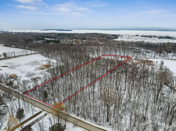 $55,000 | Tbd Abnaki Road, Unit LOT 1, North Hero, VT 05474